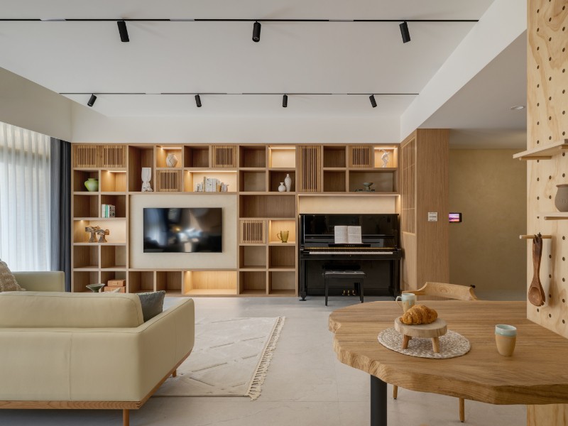 光影與書頁之間｜一座以閱讀為核心的家庭公共空間重構