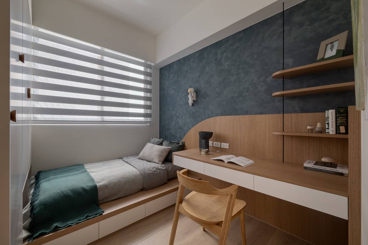 光影與書頁之間|一座以閱讀為核心的家庭公共空間重構 光影與書頁之間|一座以閱讀為核心的家庭公共空間重構