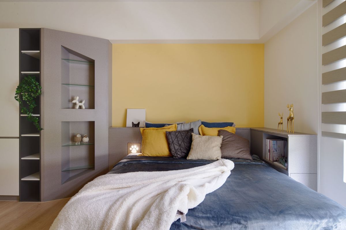 15 歲女生與貓的遊戲場 15 歲女生與貓的遊戲場