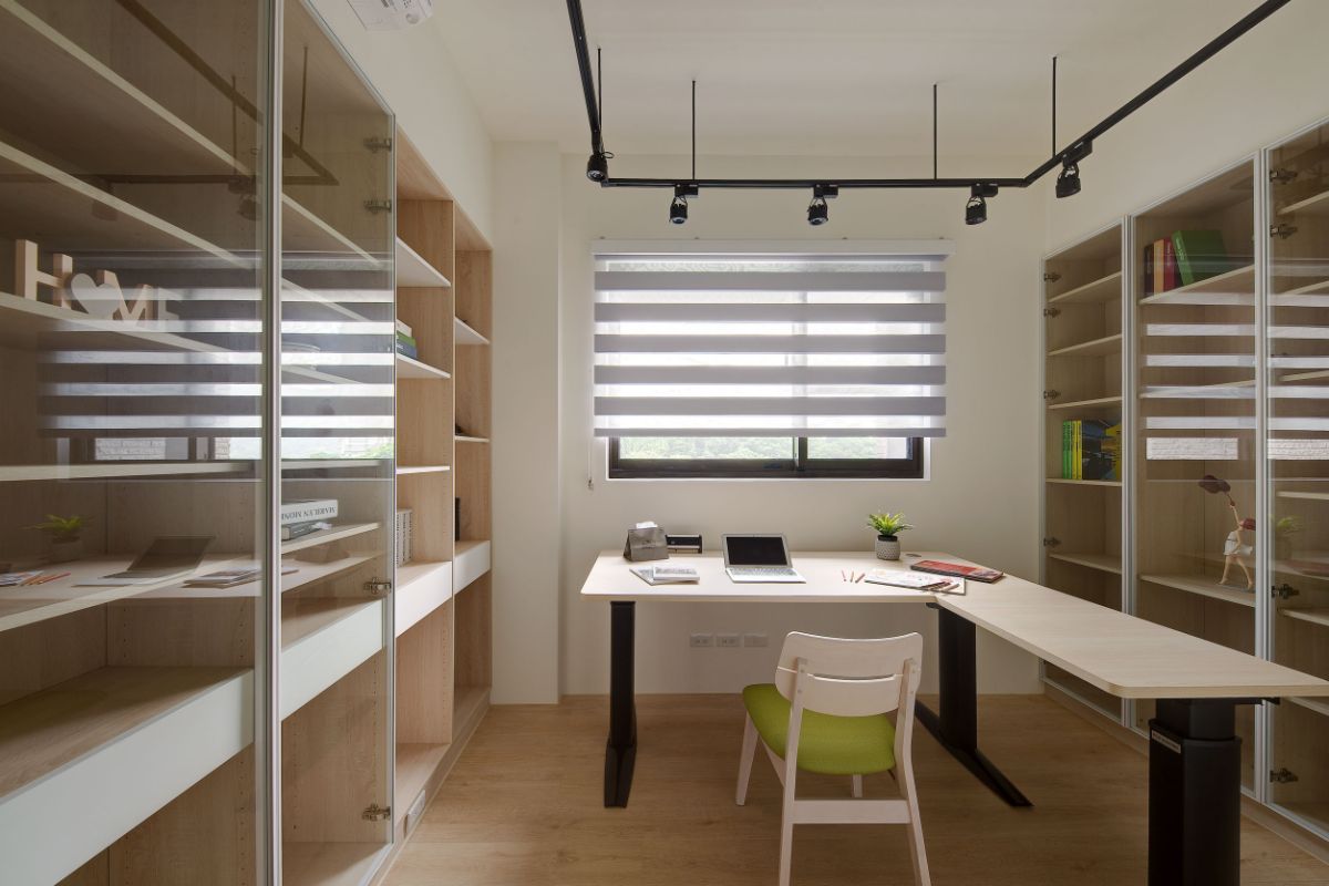 15 歲女生與貓的遊戲場 15 歲女生與貓的遊戲場