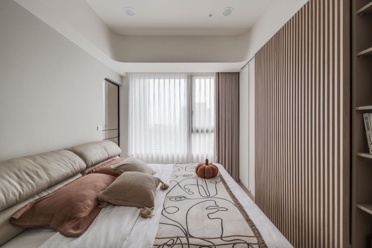 彷彿走進一杯奶茶裡!純白與木質的極致療癒 彷彿走進一杯奶茶裡!純白與木質的極致療癒