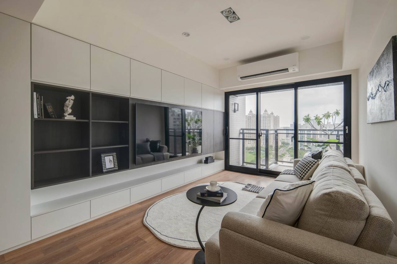 黑白簡約五口之家 黑白簡約五口之家