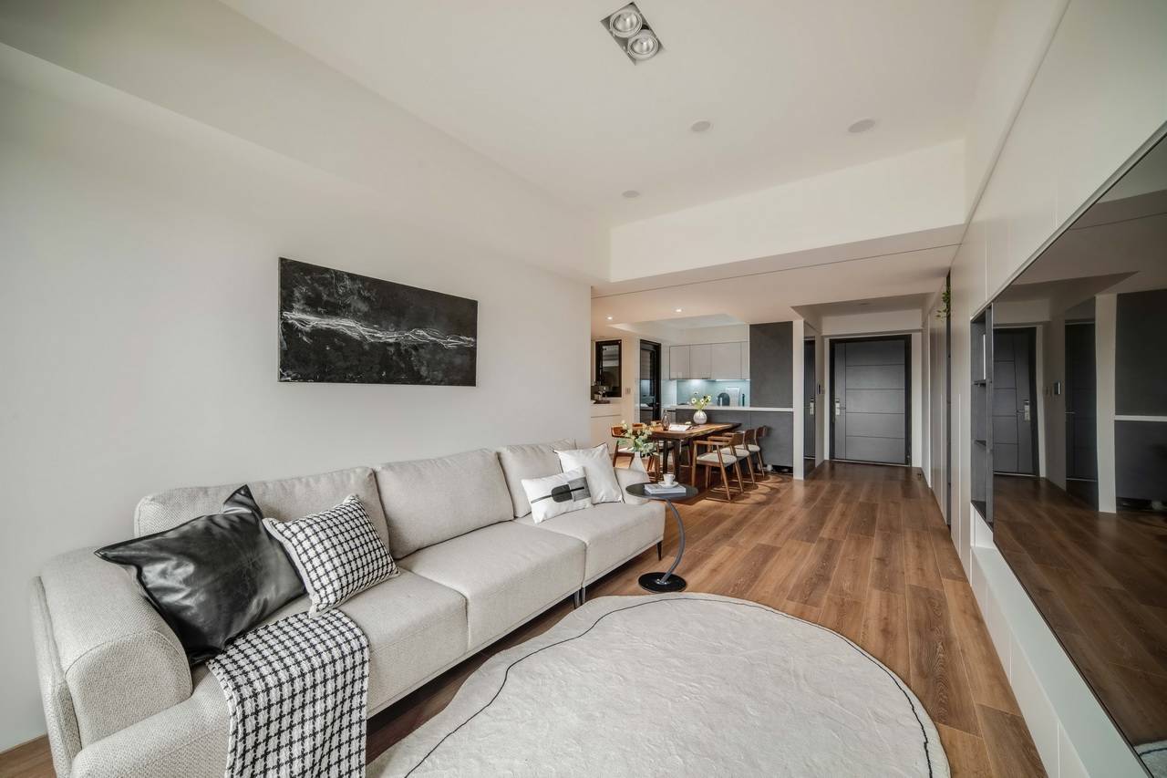 黑白簡約五口之家 黑白簡約五口之家