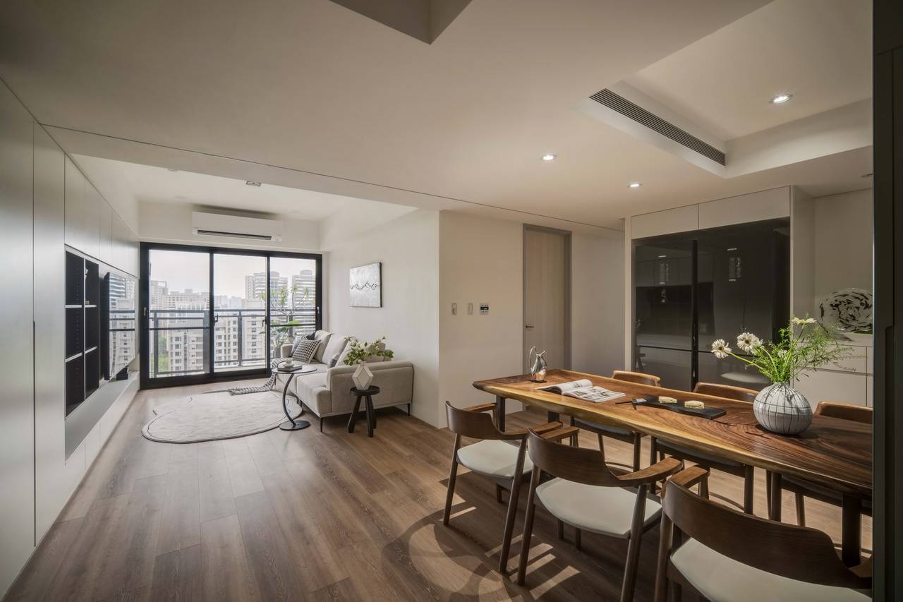 黑白簡約五口之家 黑白簡約五口之家