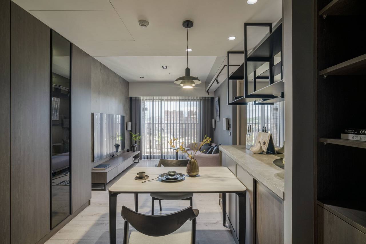 灰序空間|秩序之中,演繹科技美學 灰序空間|秩序之中,演繹科技美學